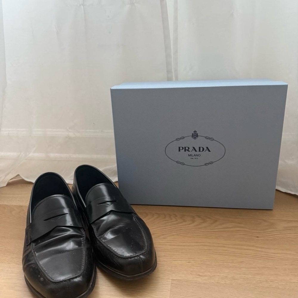 Prada Black Leather Loafers Sleek Slip-Ons